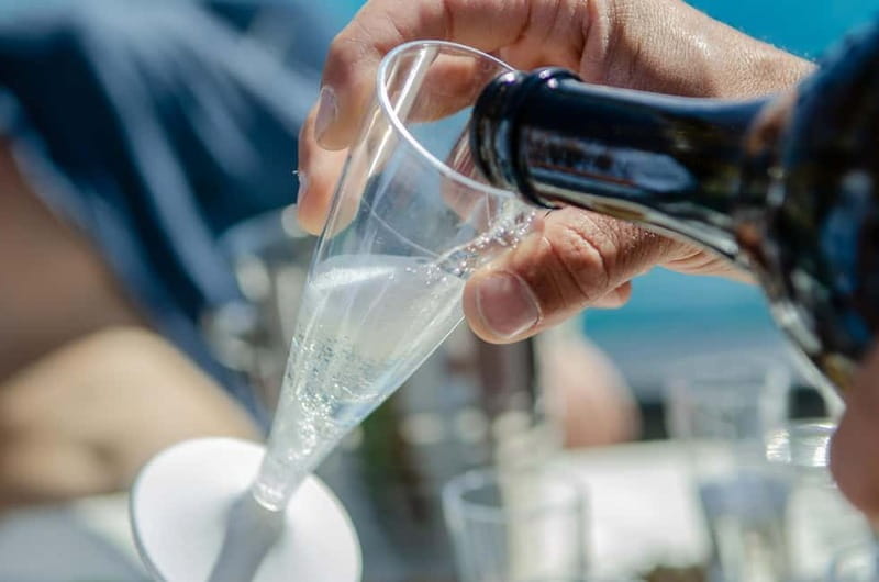 Cagliari Private Boat Tour: Swim, Prosecco, Aperitif & Chill - Who Will Love This Tour?