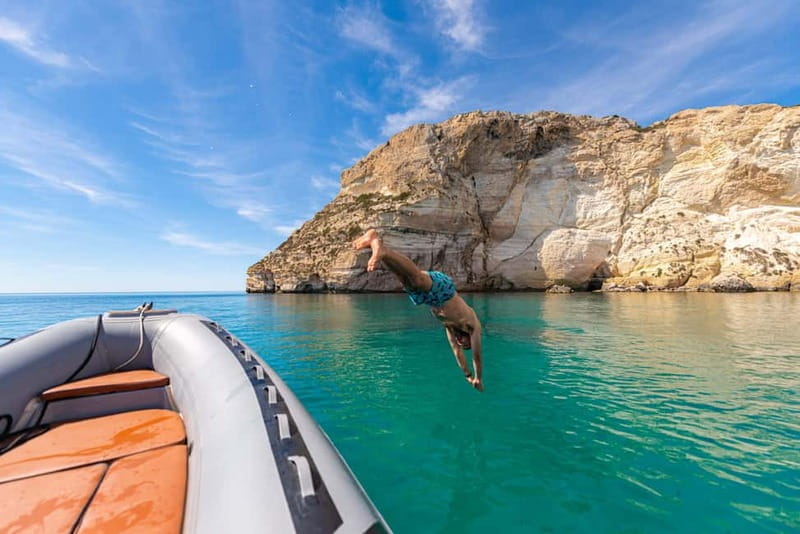 Cagliari: Private Boat Tour with Aperitif and Snorkeling - Price and Logistics: Is It Worth It?