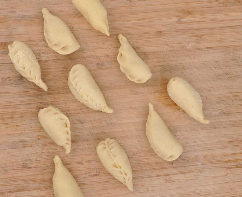 Cagliari: Sardinian Cooking Class with Meal and Drinks - The Heart of the Experience: Making Culurgiones