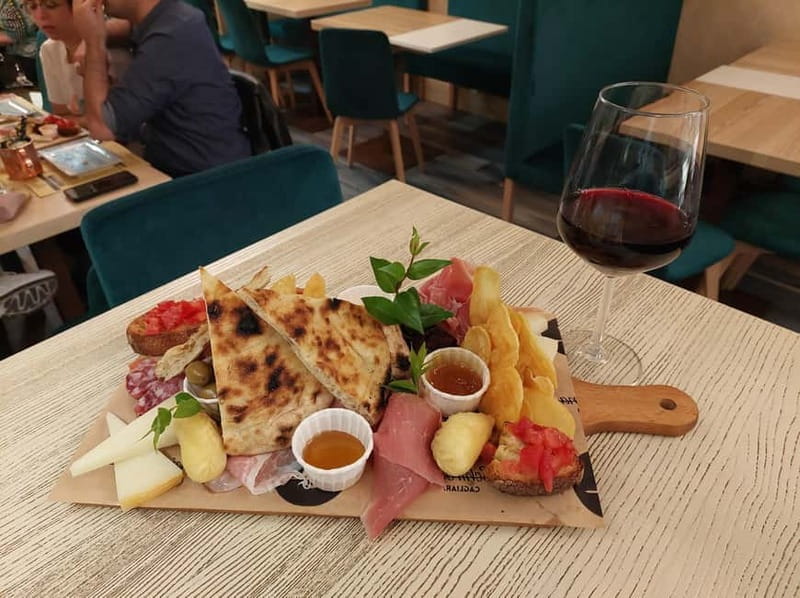 Cagliari: Taste Sardinia with a Full Meal Food Tour - Key Points / Takeaways