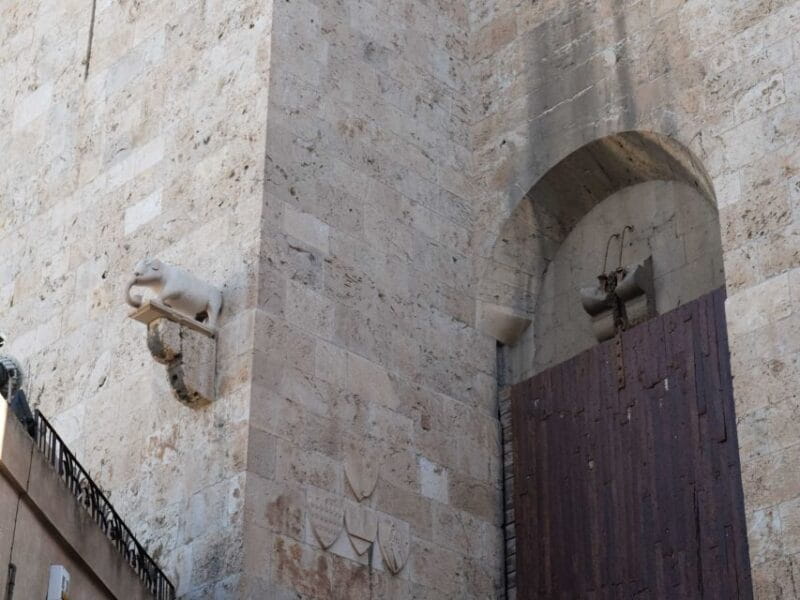 Cagliari: walking tour through the alleys of Castello - Exploring Cagliaris Castello: A detailed journey