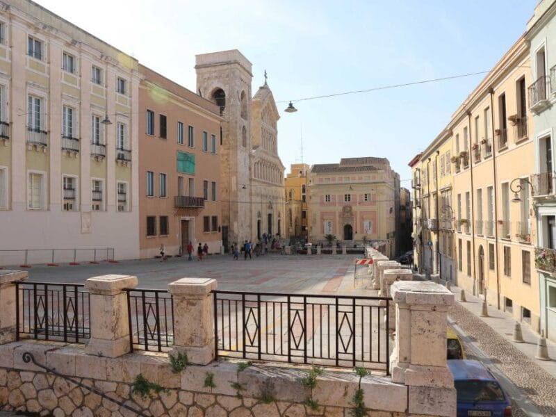Cagliari: walking tour through the alleys of Castello - Practical Information and Tips