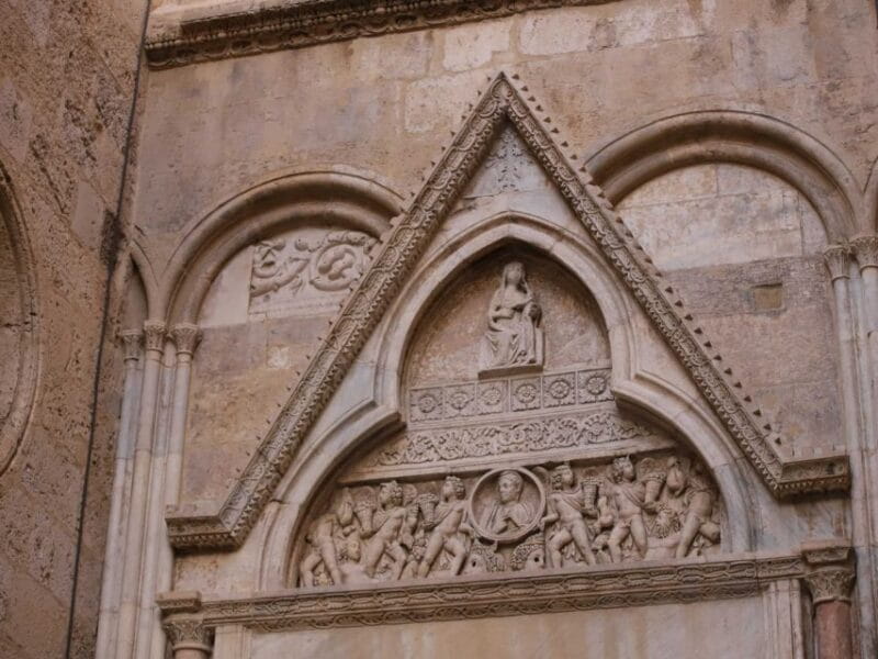 Cagliari: walking tour through the alleys of Castello - FAQ