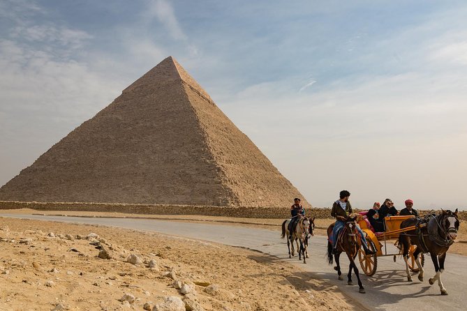Cairo Private Tour by Plane From Hurghada - Highlights of the Cairo Tour