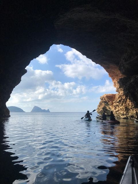 Cala Codolar: Guided Sea Kayaking and Snorkeling Tour - Itinerary