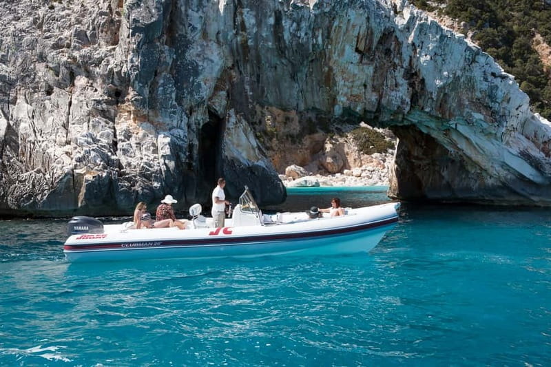 Cala Gonone: Dinghy Excursion to C. Mariolu and C. Goloritzè - What Makes This Tour Stand Out