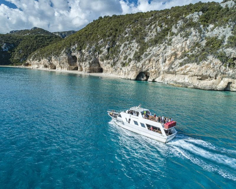 Cala Gonone: Grotta Bue Marino & Cala Luna Beach Boat Tour - The Itinerary: From Cave to Coastline