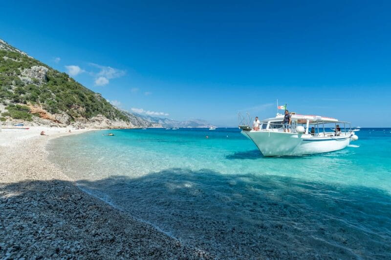 Cala Gonone: Gulf of Orosei Boat Tour with Aperitif - The Aperitif and Local Flavors