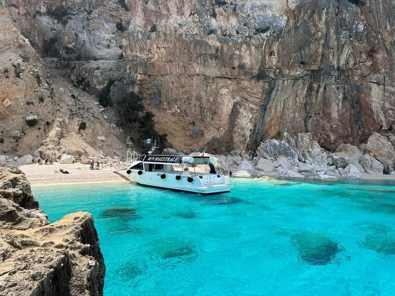 Cala Gonone: Gulf of Orosei Cruise with Cala Goloritzè - Exploring the Gulf of Orosei: A Sardinian Boat Adventure
