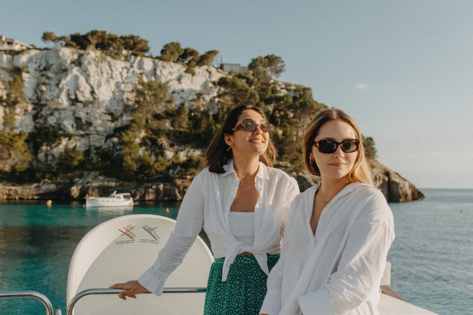 Calan Bosc: 3.5-Hour South Coast Sightseeing Boat Trip - Meeting Point Details