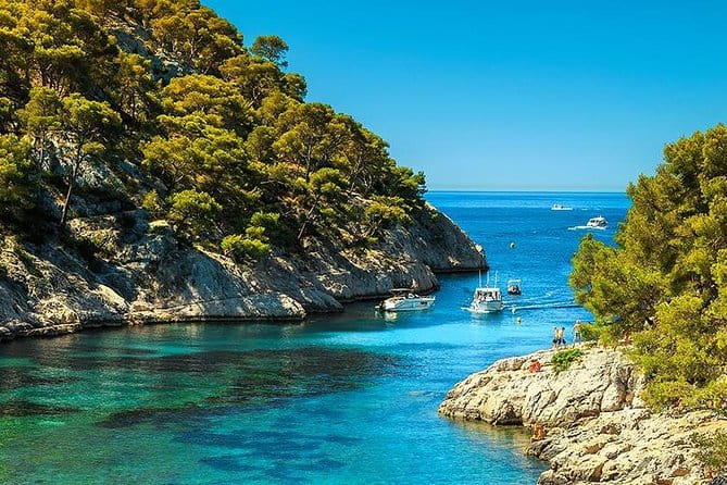 Calanques of Cassis, Aix-en-Provence & Wine Tasting Private Tour - Price and Logistics