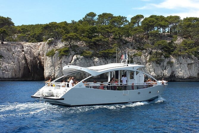 Calanques Of Cassis, the Village and Wine Tasting - A Comprehensive Guide to the Calanques, Cassis, and Vineyards Tour