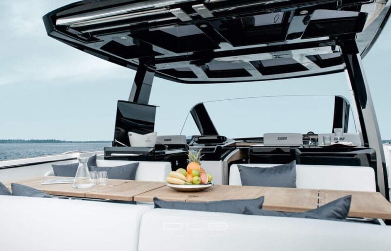 Caldera Private Cruise with Luxury Fjord 52 Motor Yacht - Price and Logistics