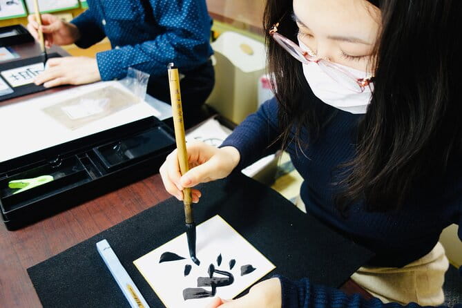 Calligraphy Experience, Sword-drawing and Calligraphy Performance - Key Points