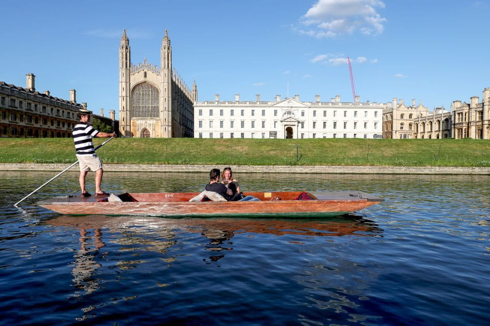 Cambridge: Guided Punting Tour - Inclusions and Amenities