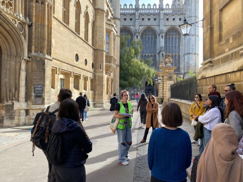 Cambridge: The Original Uncomfortable Cambridge Tour - A Deep Dive Into The Uncomfortable Cambridge Experience