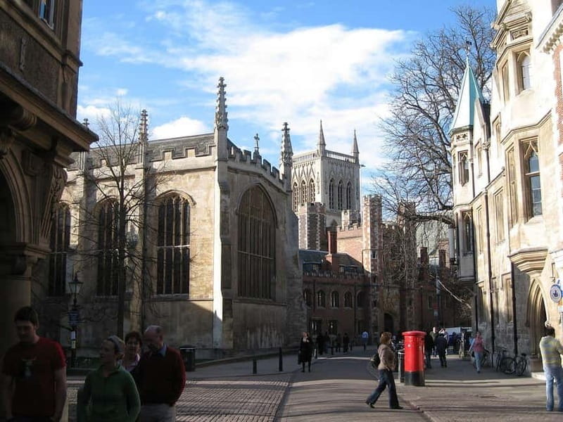Cambridge Walking Tour - Discovering Cambridge: A Walk Through Time and Architecture