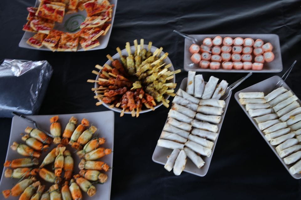 Cambrils: Catamaran Day Cruise With BBQ and Drinks - Amenities and Services