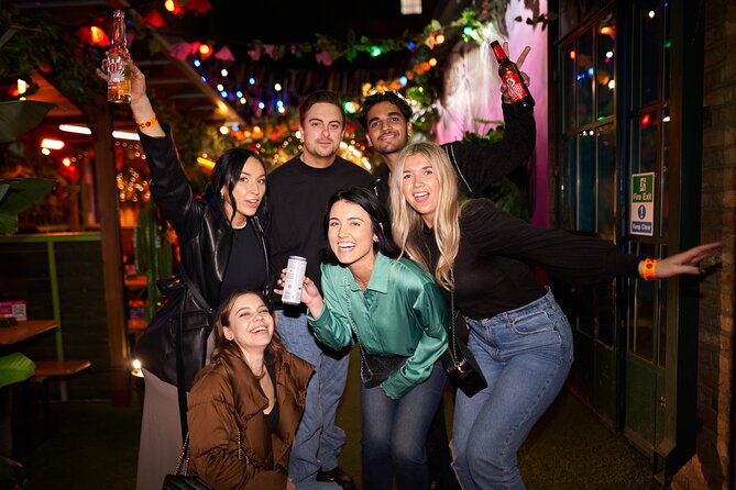 Camden Pub Crawl in London - Vibrant Camden Nightlife