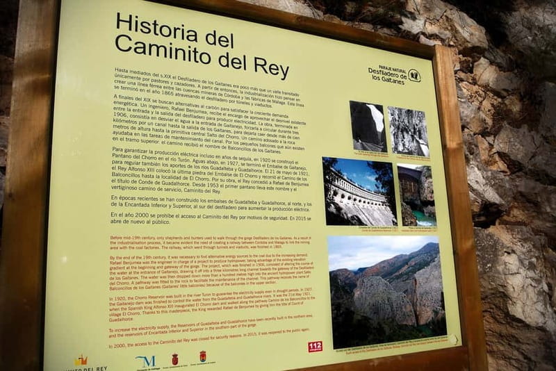 Caminito del Rey. Guided tour in Italian from El Chorro. - Entering The Path: The Journey Begins at El Chorro