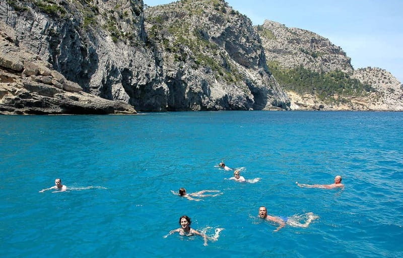 Can Picafort: Boat trips along the north coast of Mallorca - Exploring Mallorca’s North Coast by Boat: An Authentic Marine Experience
