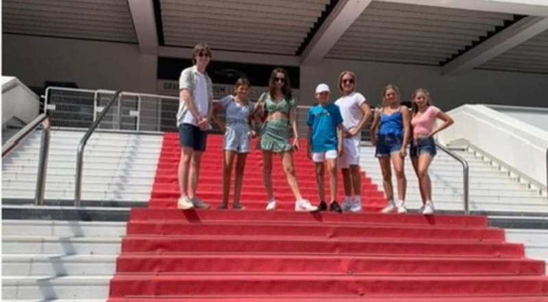 Cannes: Half-Day General Sightseeing Shore Excursion - Exploring the Riviera in a Miniature Wonder