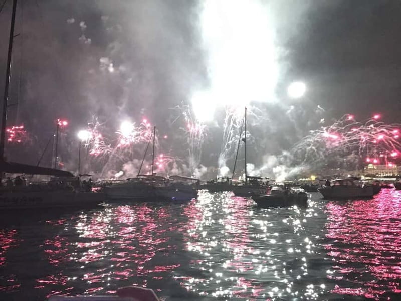 Cannes : Mandelieu Fireworks by private boat - Key Points / Takeaways