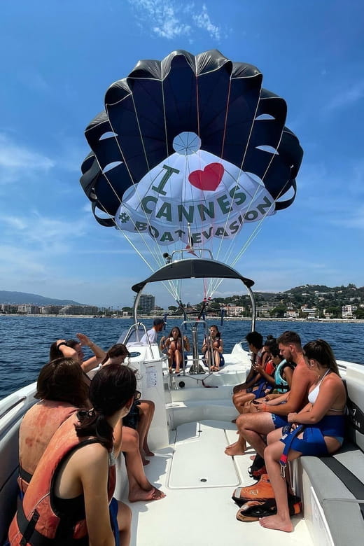 Cannes: Parasailing Experience for Couples, Family & Friends - Key points / Takeaways