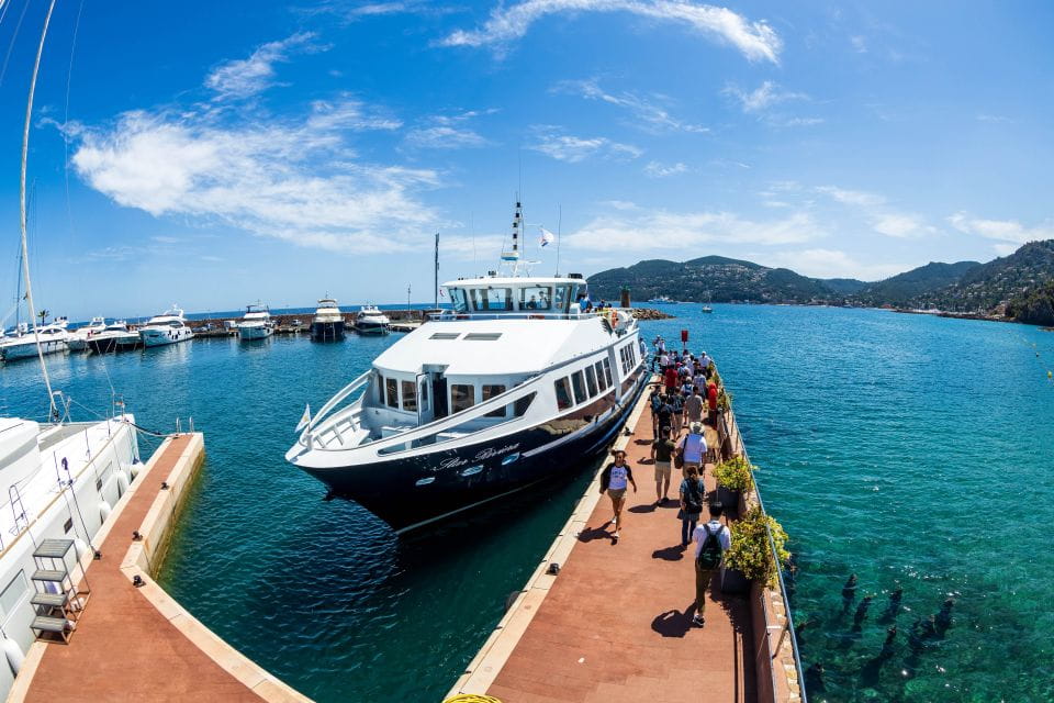 Cannes: Round-Trip Boat Transfer to Saint Tropez - Booking and Cancellation Information