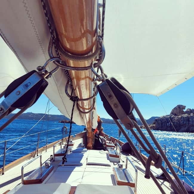 Cannigione: boat tour Maddalena Archipelago with lunch - Discover the Beauty of La Maddalena Archipelago on a Comfortable Boat Tour