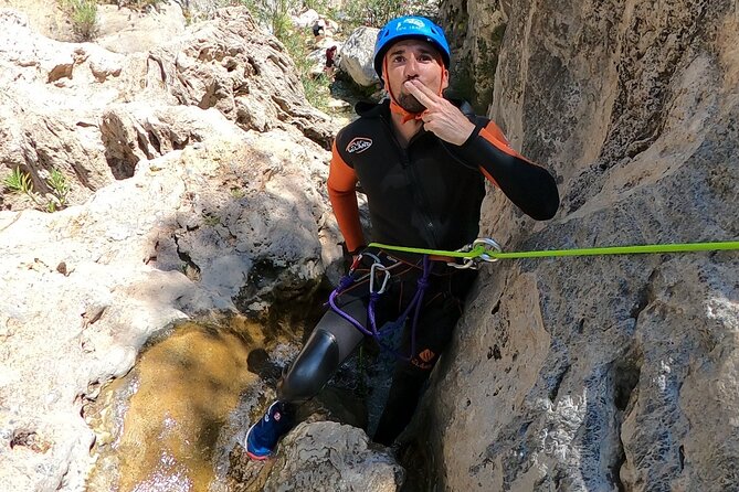 Canyoning Adventure Rio Verde in Granada - Meeting and Pickup Options