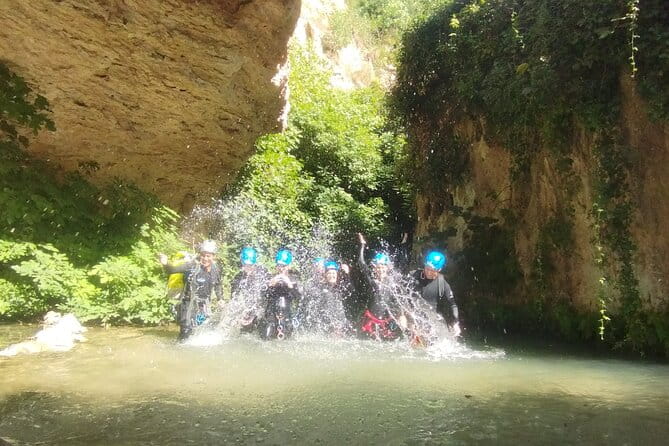 Canyoning experience in Barranco del Gorgo de la Escalera - FAQs