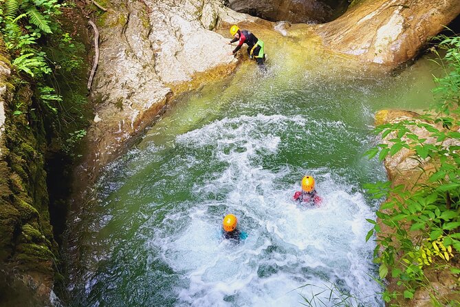 Canyoning Grenoble: the Ecouges Canyon - Safety Considerations