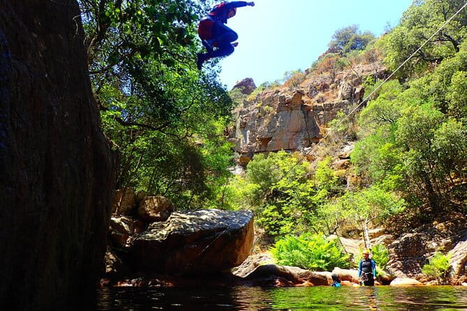 Canyoning in The Corsica island : The Baracci canyon - The Details of the Corsica Canyoning Adventure