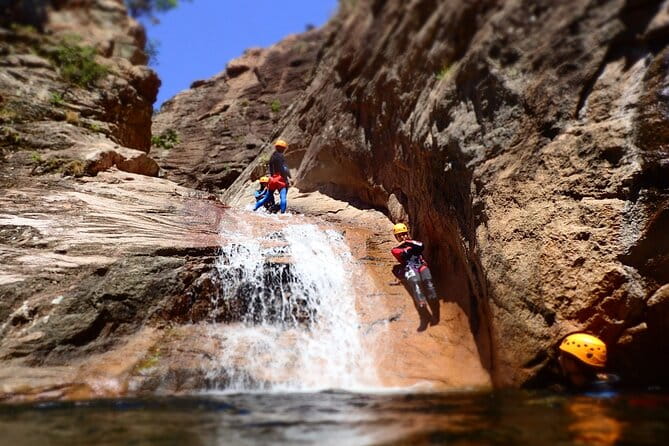 Canyoning in The Corsica island : The Baracci canyon - Why This Canyoning Tour Offers Great Value