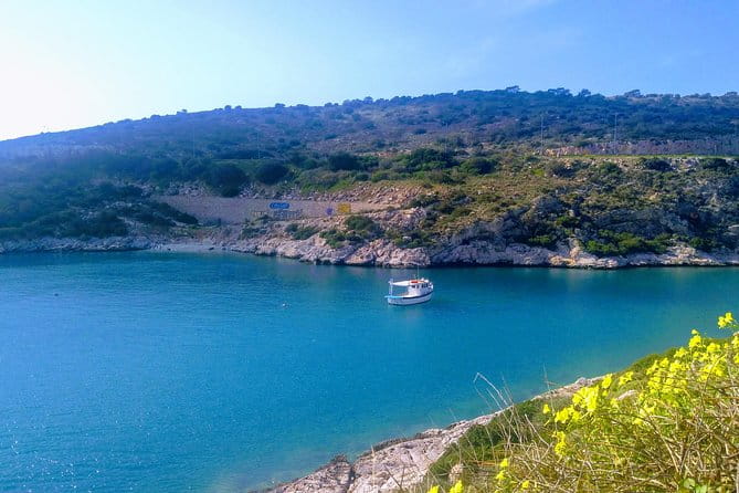 Cape Sounion & Vouliagmeni Lake Private Half-Day Trip from Athens - Exploring the Itinerary: From Athens to the Aegean’s Edge