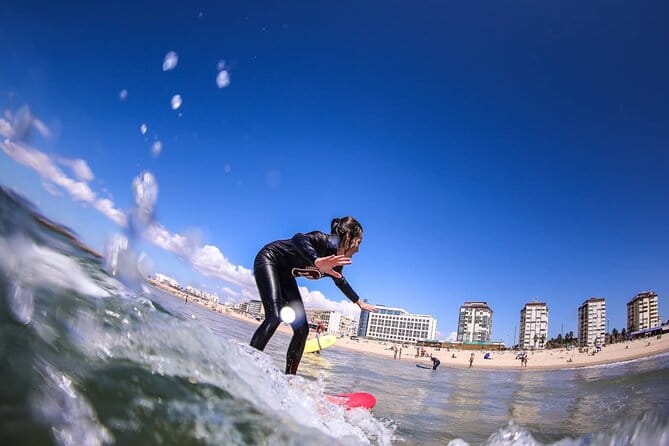 Capifórnia Surf Experience - Lisbon - A Closer Look at the Surf Experience