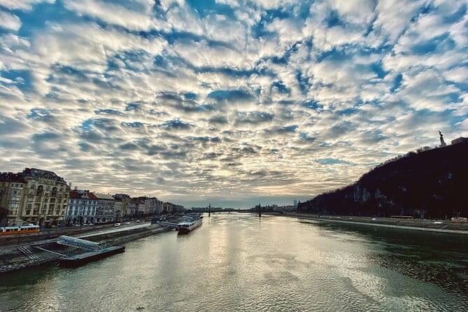 Capital Budapest - Half Day Private Tour (4hr) - FAQ