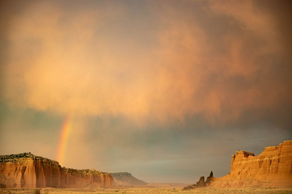 Capitol Reef National Park: Cathedral Valley Day Trip - Temple of the Sun and Moon