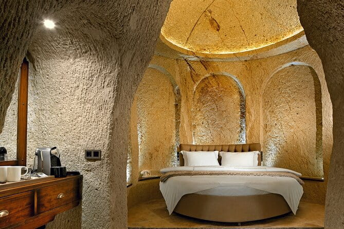 Cappadocia 1 Night 2 Days Tour from Istanbul by Plane and Balloon Ride - Who This Tour Is Best For