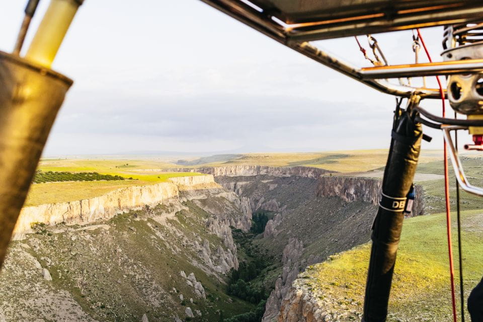 Cappadocia: Hot Air Balloon Flight and Private Red Tour - Key Points