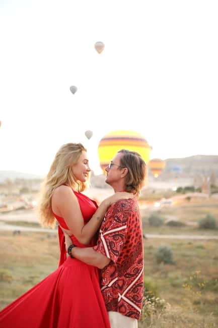 Cappadocia: Photoshooting with Flying Dresses - Exploring the Experience in Detail