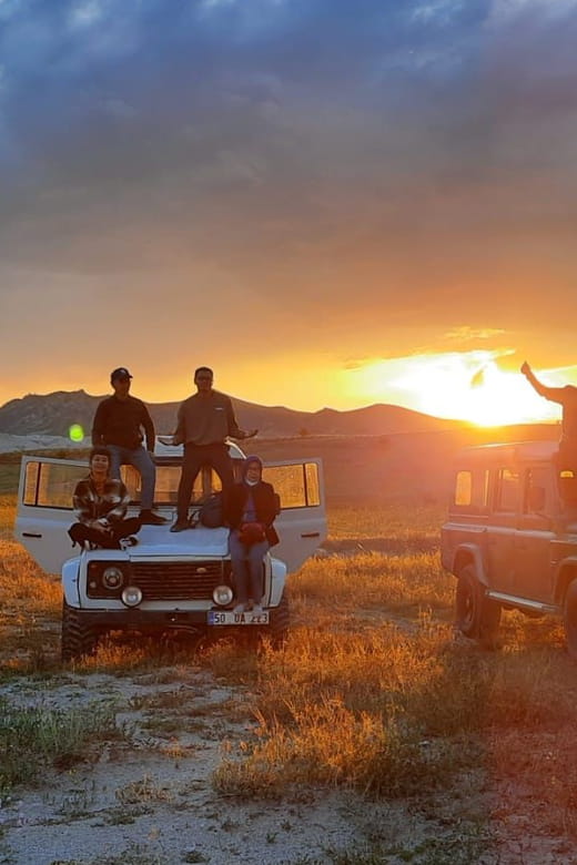 Cappadocia Sunset Jeep Safari Tour - Experiencing the Cappadocia Sunset Jeep Safari: A Practical Look