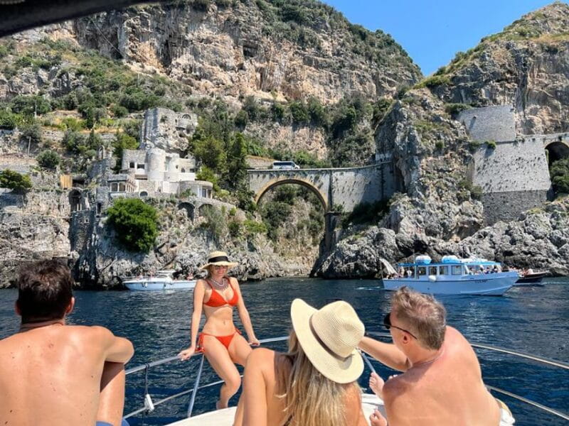 Capri All Inclusive Premium Private boat Tour and City Visit - FAQs