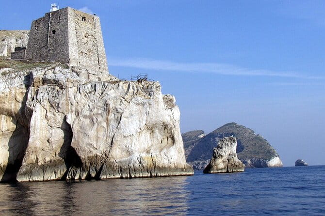 Capri Amalfi Positano All Inclusive 3 days on a sailing boat - The Experience and What You’re Getting