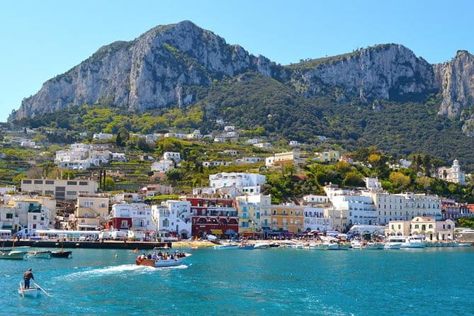 Capri Boat Tour from Sorrento - An In-Depth Look at the Itinerary and What You Can Expect