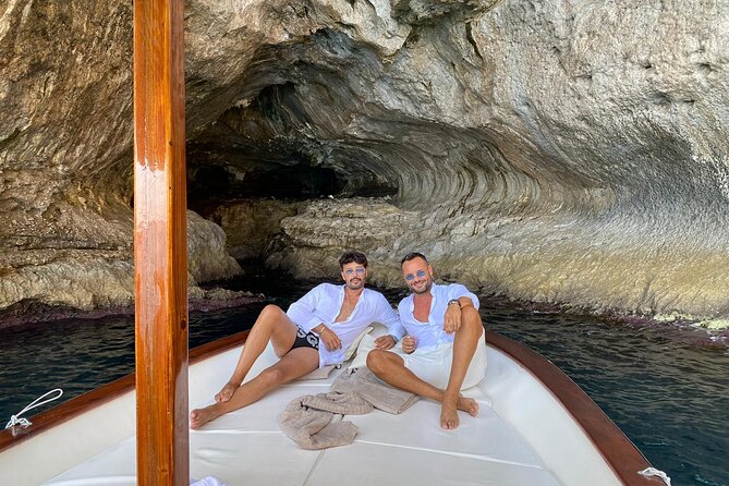 Capri Boat Tour: Living the Sweet Life - Meeting Point and Pickup Information