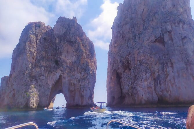 Capri Half Day Private Boat Tour from Capri (4 hours)+Blue Grotto - Swimming & Relaxing in the Bay