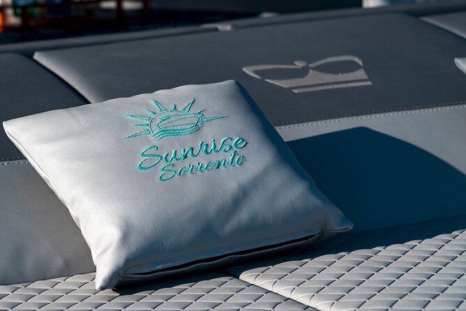 Capri Island Day Cruise - Included Features