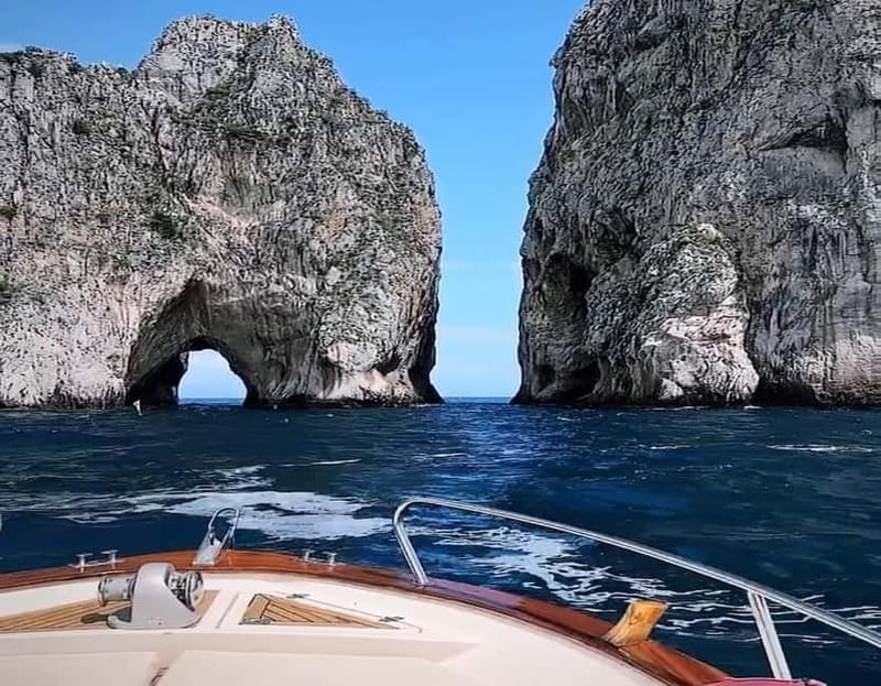 Capri Island: Private 2-or 3-Hour Boat Cruise - FAQ